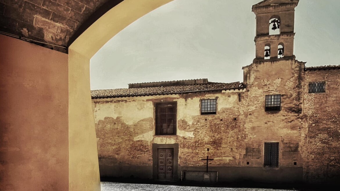 Al Monastero di Santa Maria della Marca la storia de “L’Impagliata”