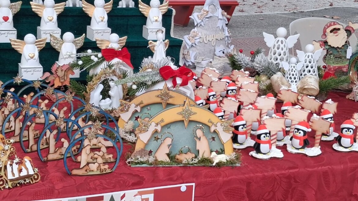 Natale a Castelfiorentino, fine settimana con Elfi, Cavalli e Canti natalizi